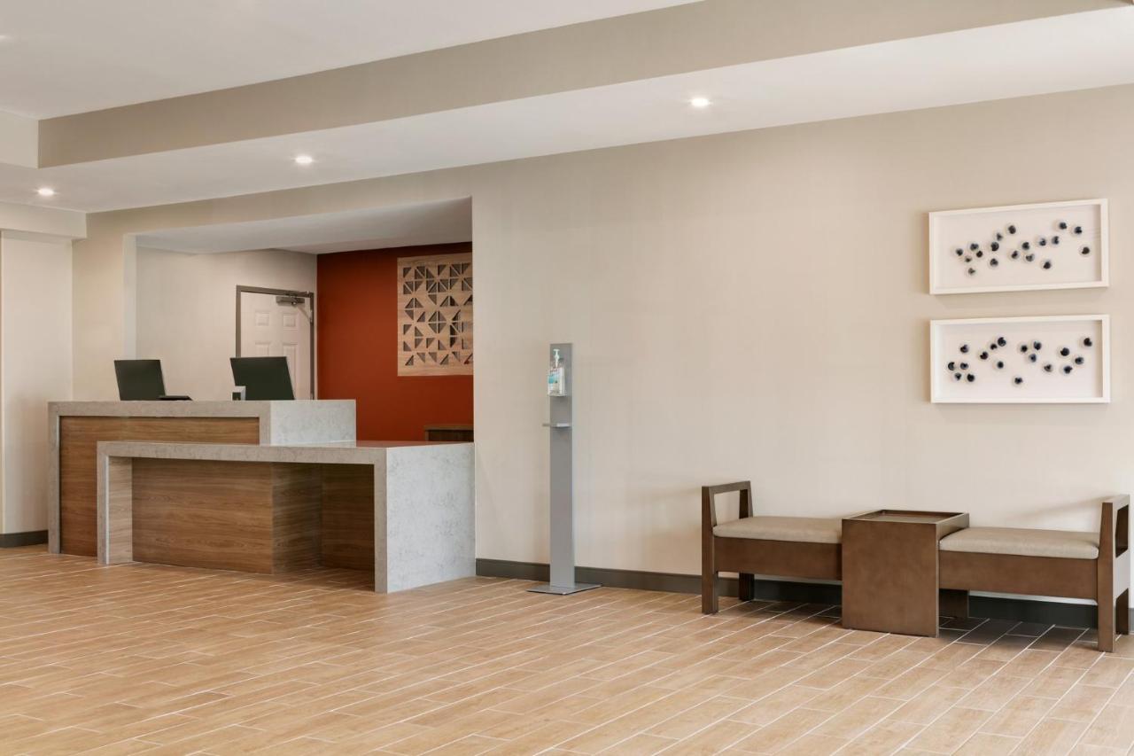 Candlewood Suites Deer Park By Ihg Экстерьер фото