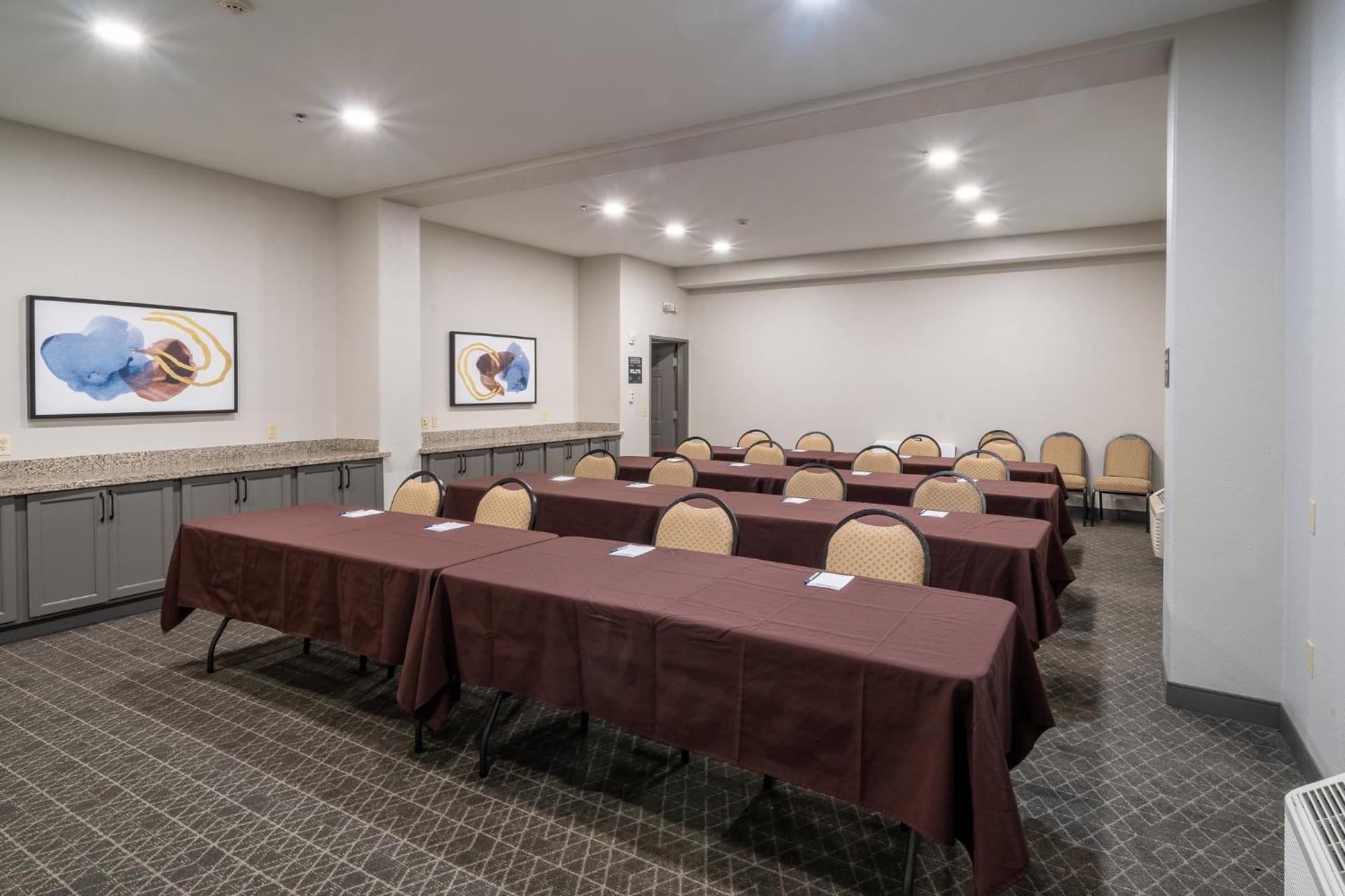 Candlewood Suites Deer Park By Ihg Экстерьер фото