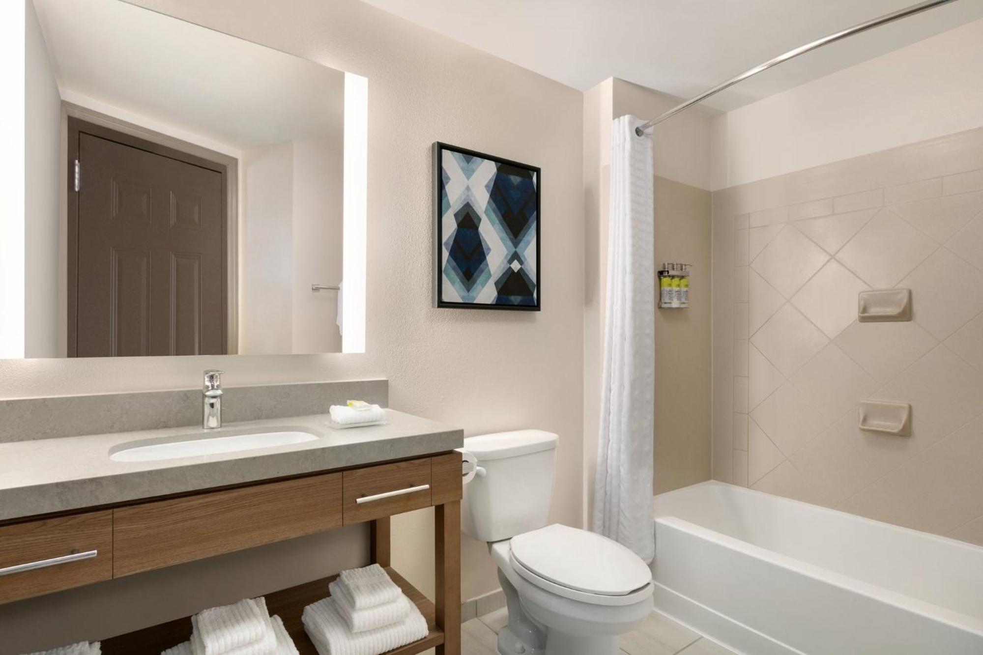 Candlewood Suites Deer Park By Ihg Экстерьер фото