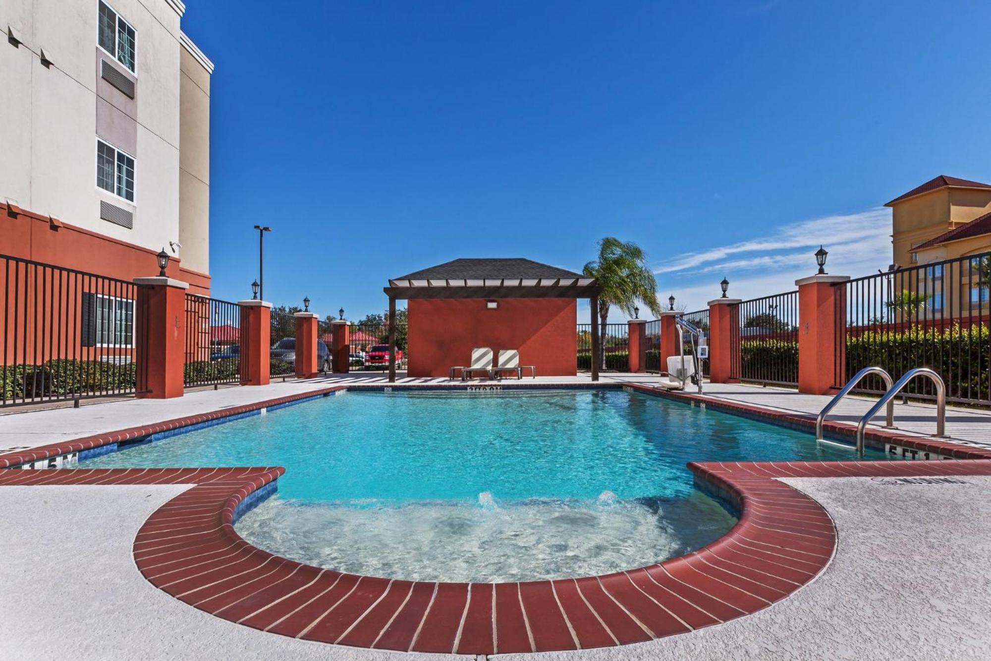 Candlewood Suites Deer Park By Ihg Экстерьер фото