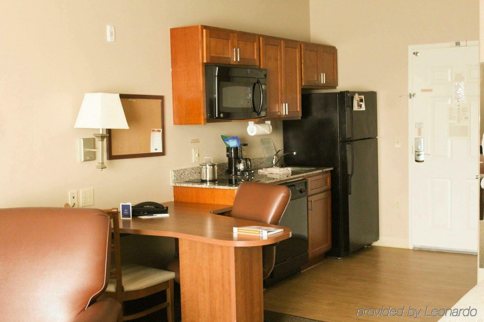 Candlewood Suites Deer Park By Ihg Экстерьер фото