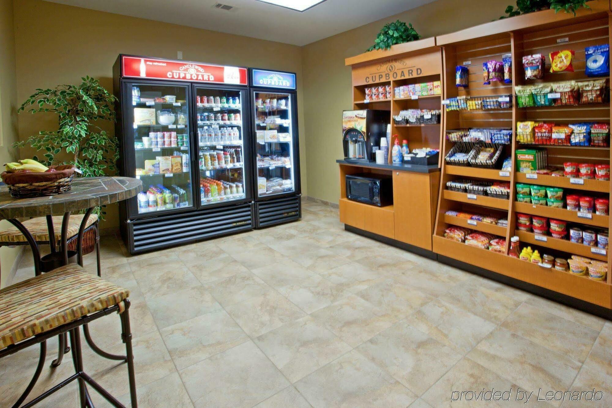 Candlewood Suites Deer Park By Ihg Удобства фото